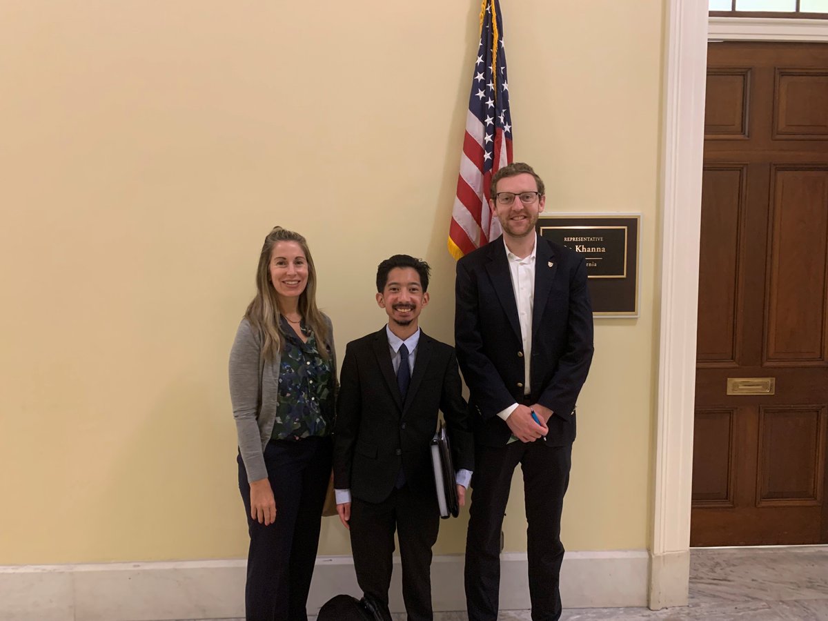 Thank you to Kevin Fox from the Office of @RepRoKhanna for listening to us share how a strong and equitable #FarmBill would directly benefit community members in Alameda County. We must support food banks and strengthen #SNAP! #FarmBillFlyIn #HungerActionMonth