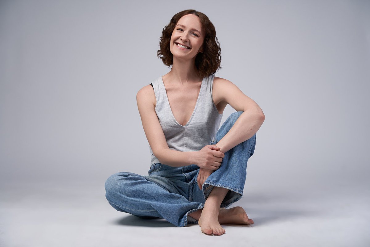 Opening up new singing lesson slots for the new term! Can’t wait to get back in the studio and get working regularly with my clients again! Book here: sueapplebyvocalcoach.schedulista.com