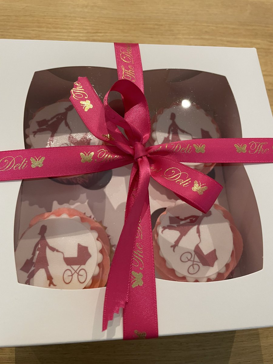 Thank you <a href="/NappyValleyNet/">NappyValleyNet</a> for the 23/24 Schools Guide and gorgeous cup cakes. Yum! <a href="/lpsclapham/">London Park School Clapham</a>