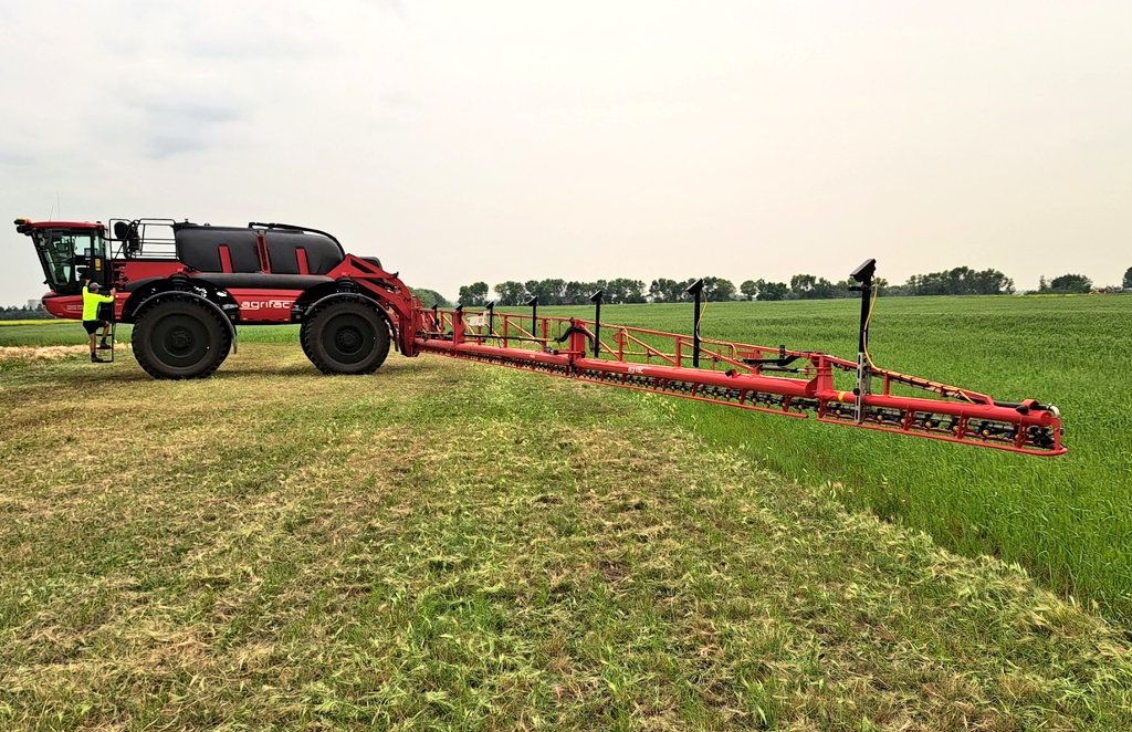 Spot sprays save money, right? Not always, as our calculations show. New costs and benefits enter the equation. 
 sprayers101.com/the-economics-…

#Sprayers101