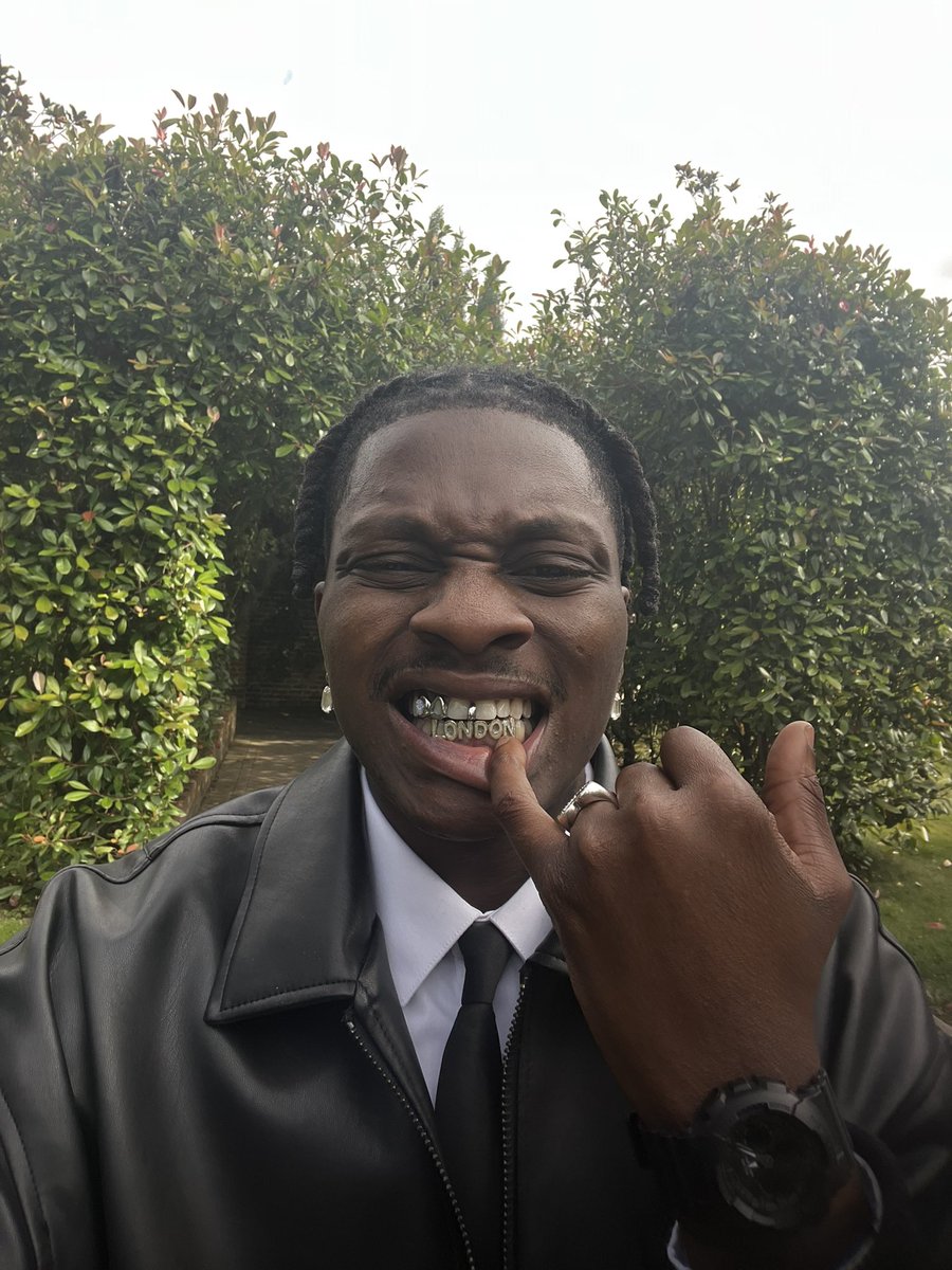 PsychoYP's tweet image. #OsapaLondon ⛽️
onerpm.link/osapa-london