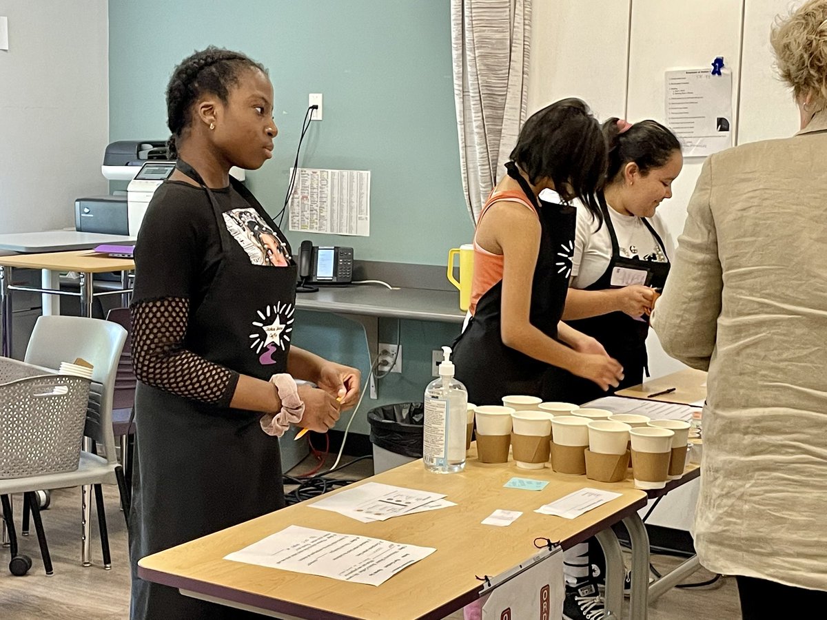 MsMackDGN's tweet image. Excited for the return of Shakin’ Beans coffee shop, and their fabulous employees! ☕️ #WeAreDGN #99learns #WorkTraining