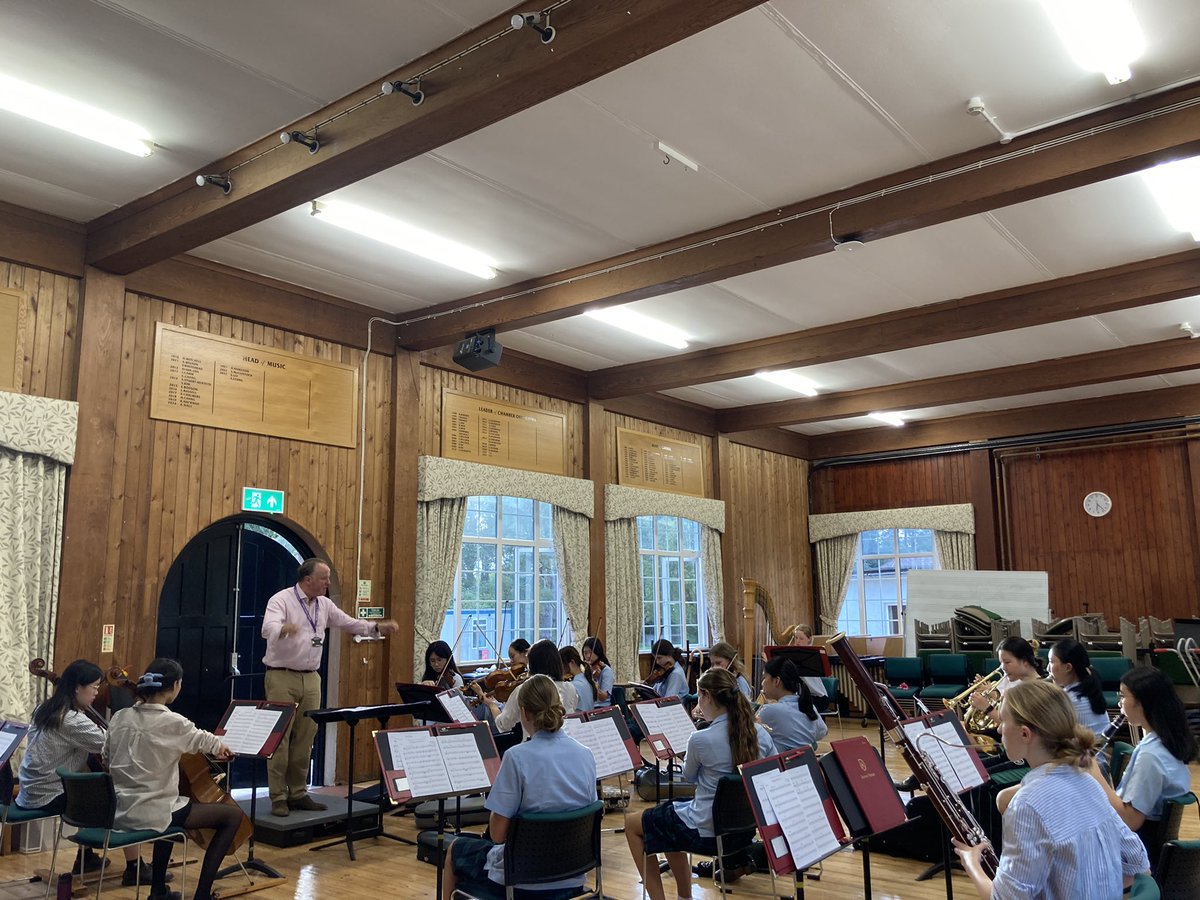 Chamber orchestra have been hard at work already! @DowneHouse #musictransforminglives #chamberorchestra