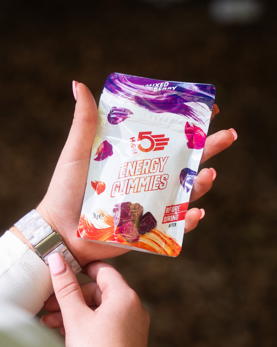 Boost your workout with a burst of energy! ⚡ Our Energy Gummies deliver a powerful punch to keep you going strong before you hit that wall. 💪🍓 #energygummies #energyboost #HIGH5fuelled #thatHIGH5feeling