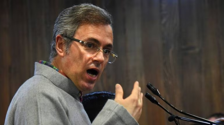 Former #JammuandKashmir CM #OmarAbdullah suggested during the first coordination committee meeting of opposition parties that the incumbent MPs of the #India bloc & their respective parties should maintain the status quo in terms of the seats they hold in the upcoming #LokSabha…