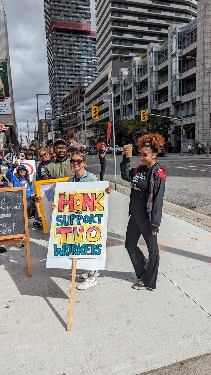 Thank you @Companerai_TO for keeping our picket line caffeinated #UnionStrong #Solidarity #fundtvolikeitmatters