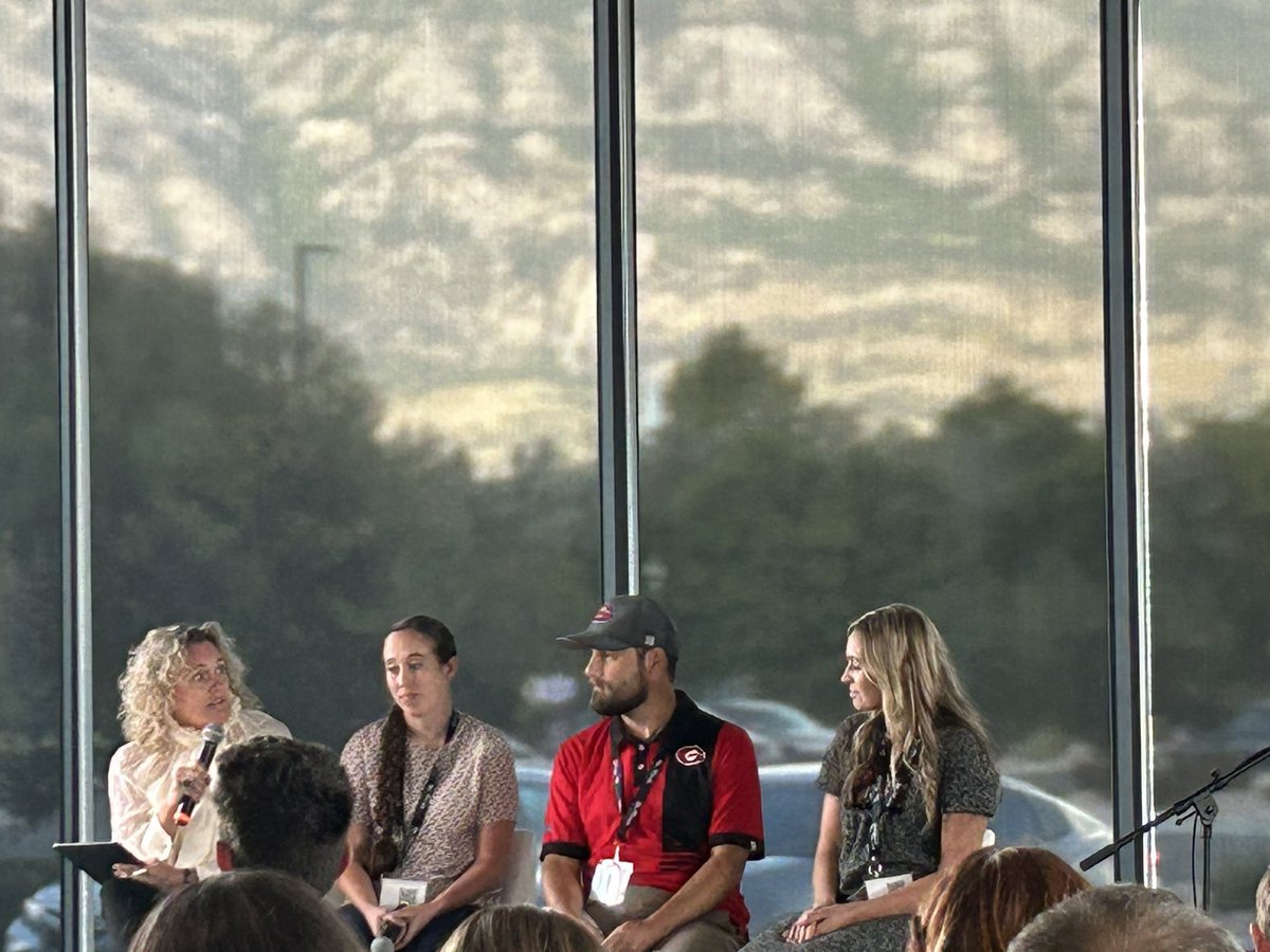 ULEAD Education tweet media