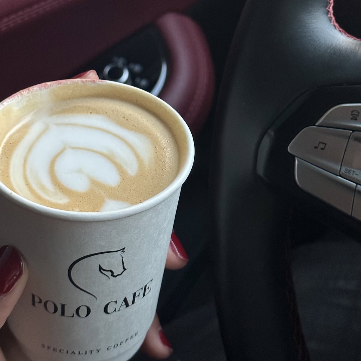 قهوة .. ليبدو ما تبقى من اليوم أكثر منطقية.