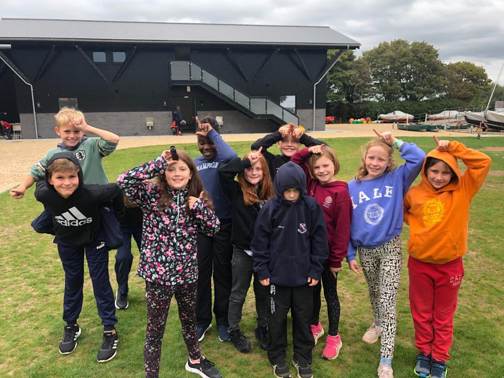 MonktonCoCur's tweet photo. The mighty Narwals have been exploring the menacing network of tunnels! What a courageous group! #monktonconfidence @MonktonYear5 https://t.co/wa8C5OCtgr