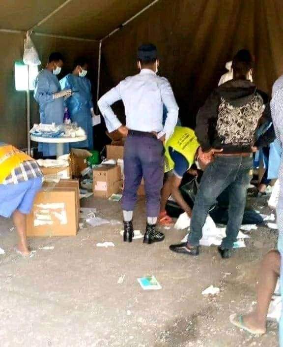 AAA_Amhara's tweet image. 📢#UPDATE: Shocking photos📸 reveal horrific state of #Amhara|s detained in @AbiyAhmedAli's concentration camps. In #TuluDimtu, Amhara prisoners reportedly suffering illness with outbreaks of communicable disease.

📸Hiber Radio
#WarOnAmhara #AmharaGenocide #FreeAmharaDetainees