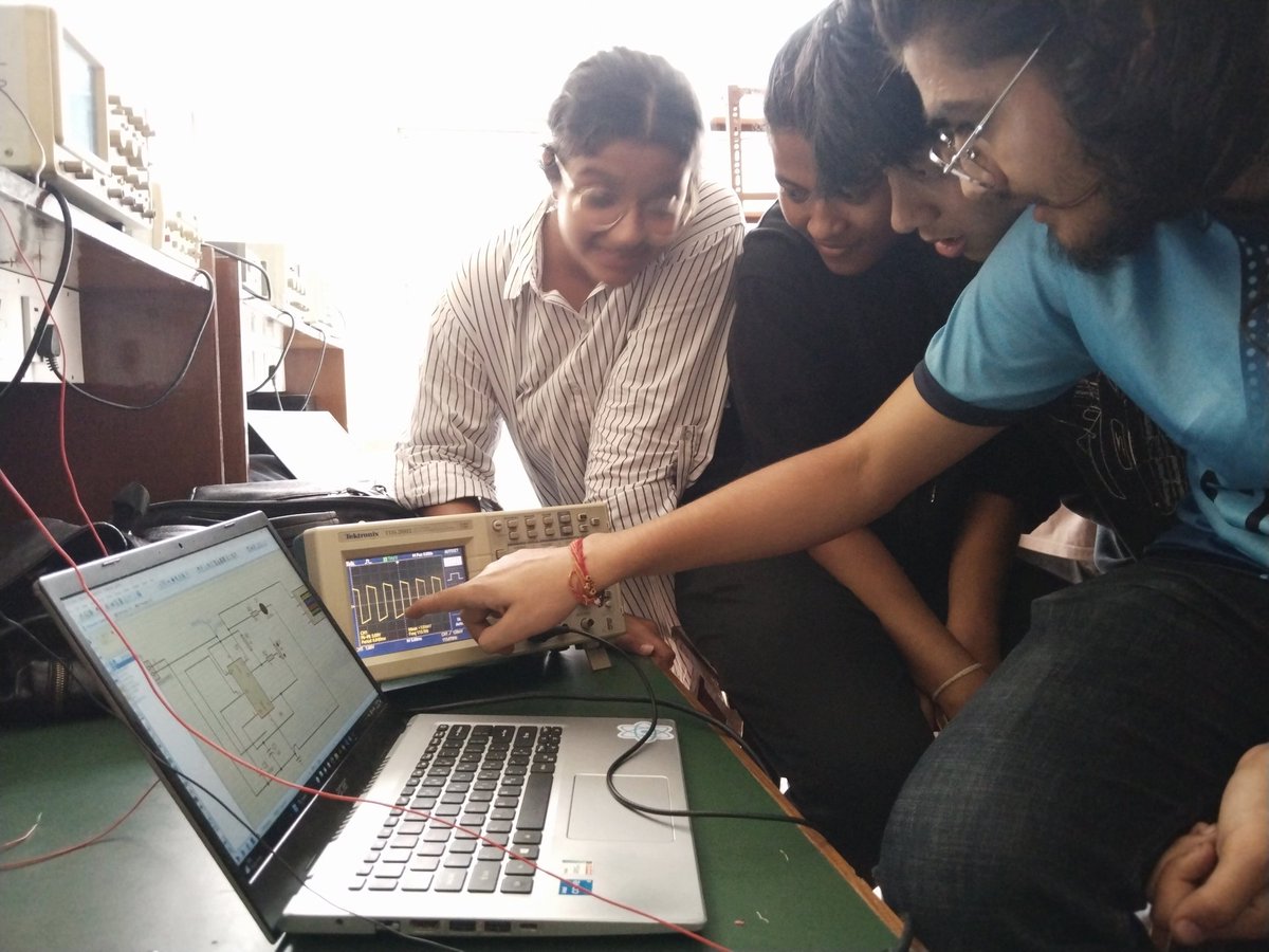 seeeku2000's tweet photo. Wrapping up the Proteus Simulation & PCB designing Training on the second and the final day,hope all attendees found this fruitful. Special thanks to the Hardware Community of SEEE for these successful sessions
#SEEE #Doeee #kathmanduuniversity #electronics #HardwareCommunitySEEE https://t.co/bLYY2QgeCJ