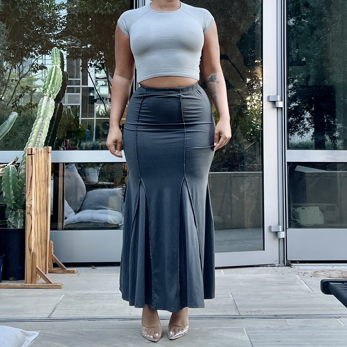shopbabes's tweet photo. The Eden Skirt > size m https://t.co/TPZZKMP4cM