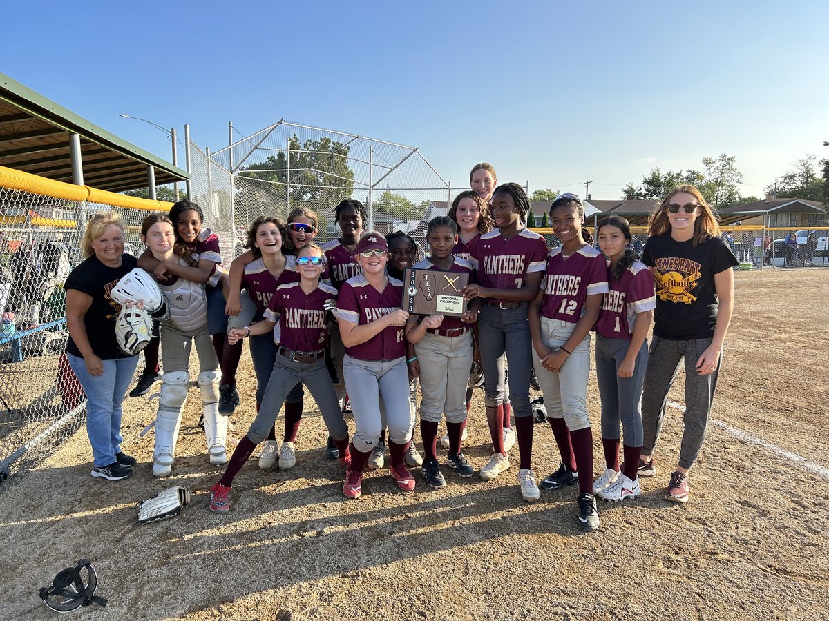 Homewood153's tweet photo. Congratulations to the James Hart Softball Team! They defeated Chicago Heights yesterday to earn the regional title. They take on Frankfort's Hickory Creek Middle School in the sectionals this Saturday, 1PM, at Summit Jr. High. Let's go, Panthers! #153Proud https://t.co/kxhPqbvG5E