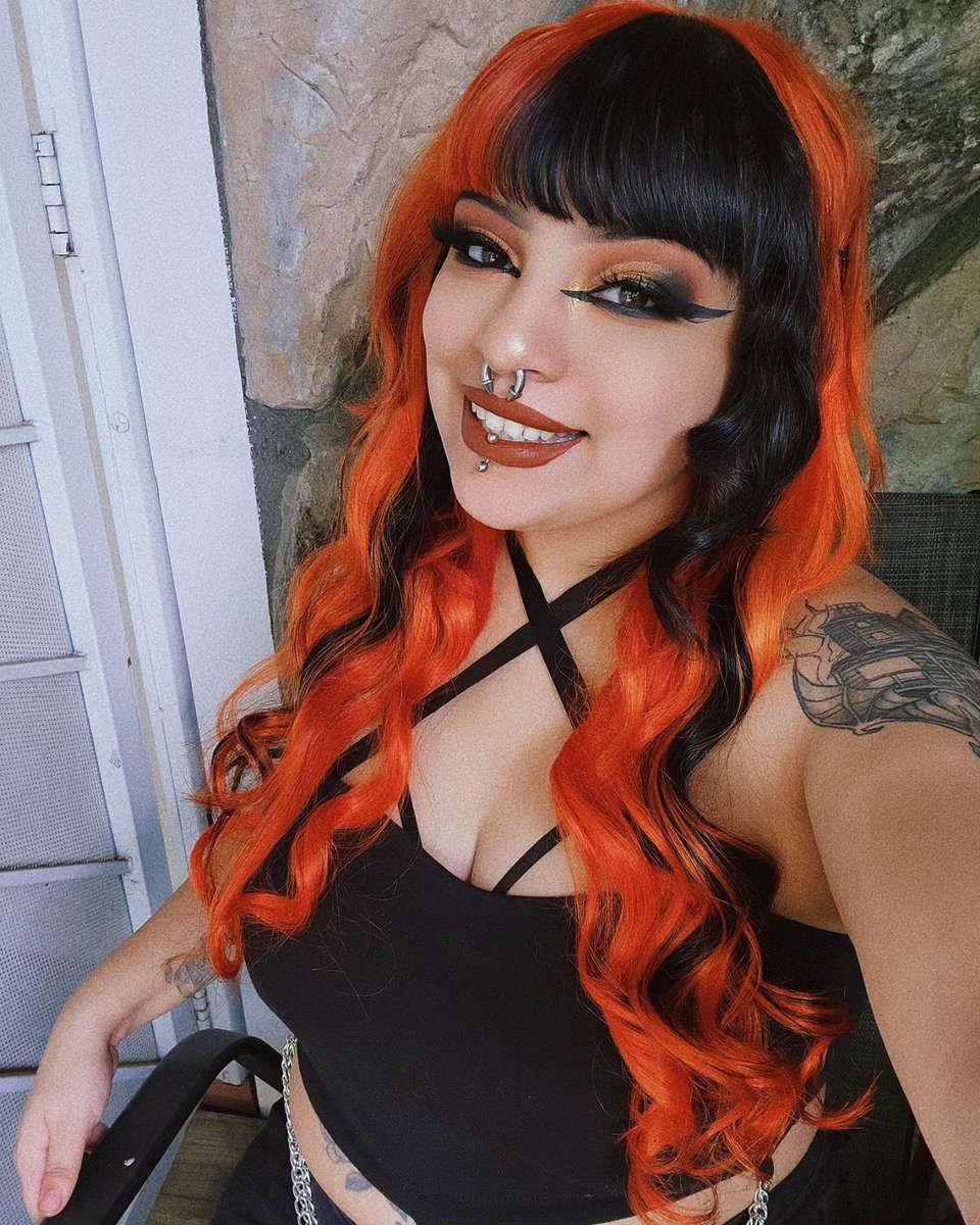 arcticfoxcolor's tweet photo. 🖤🎃🧡 @ghoulette.meri used Ginger Flare, Sunset Orange and Cosmic Sunshine #AFgingerflare #AFsunsetorange #AFcosmicsunshine https://t.co/VLVfELSyrB