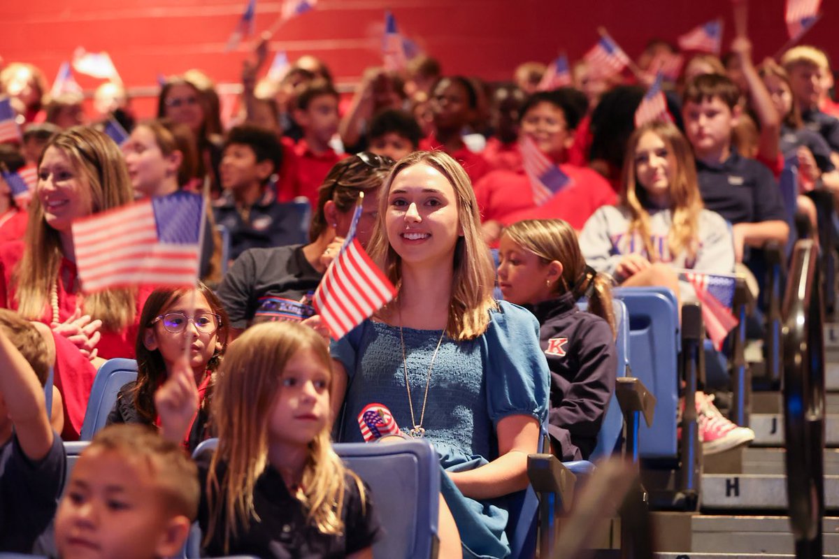 TKAPres's tweet photo. Happy early #Constitution Day from #TKAelementary! The Grand Convention, led by my friend George (Oliver G.) Washington, was a huge success and still is 236 years later! #GoUSA #GodBlessAmerica https://t.co/W9XzEmcHrj