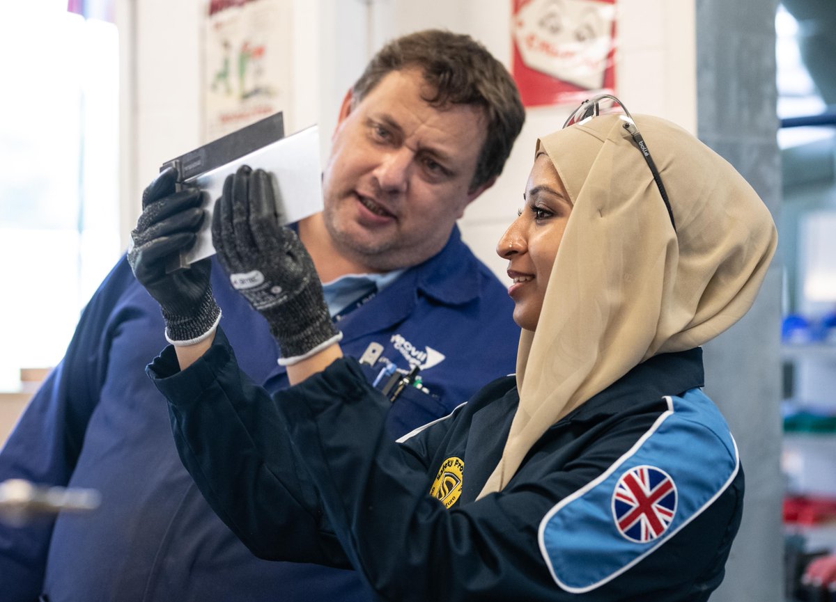 YeovilCollege's tweet image. Did you know that Yeovil College is part of the prestigious West of England Institute of Technology (@WE_IoT)? ✅

Our IoT students benefit from UK-leading technology and facilities, providing better jobs and better lives, for more. 💙

#ChangingLives #WEIoT #DigitalSkills