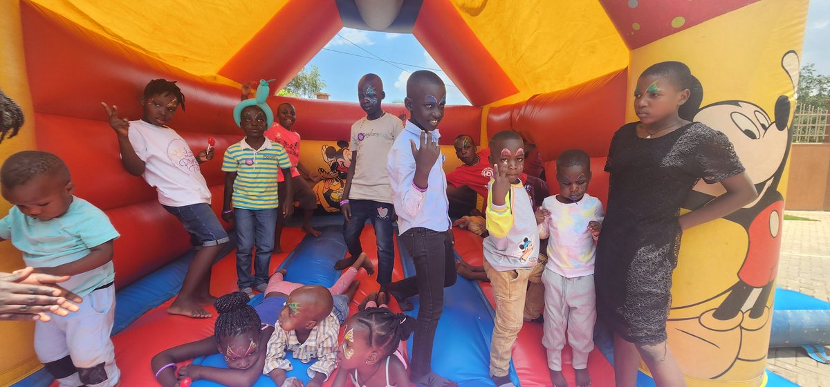 We are glad to have been part of the little youngsters luncheon organised by <a href="/UCCF_Official/">Uganda Child Cancer Foundation</a>, <a href="/AhavahUg/">Ahavah child cancer care uganda</a> ,
Faces Of Courage and @Sdt36Suzanne. A time to celebrate life,survivorship and remembering the lost heroes. #Childhoodcancerawarenessmonth