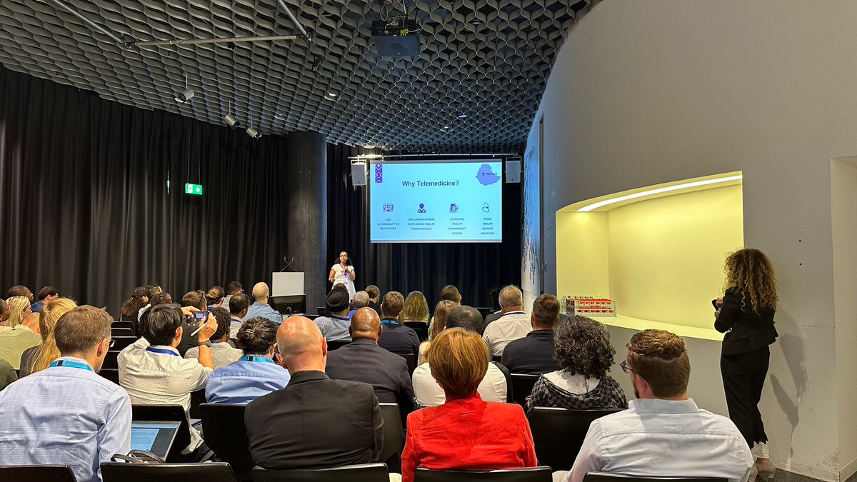 IntHealthAI's tweet image. Dr Bethel Dereje MD, Gynecologic Oncologist, Founder and CEO, WeCare Digital Health pitching in our African startup track 

#intelligenthealthai #saveliveswithai