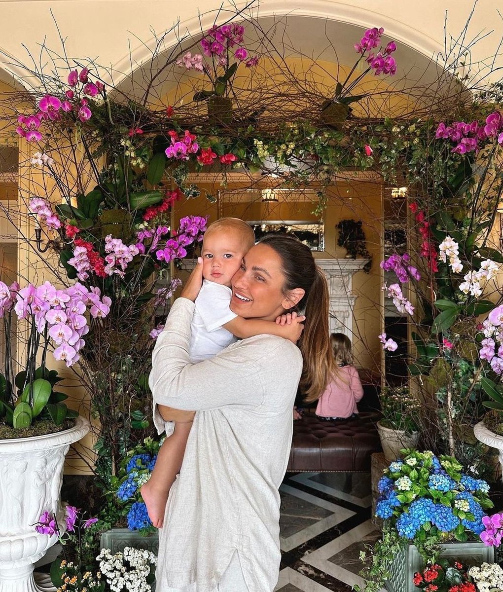 Mummy cuddles are the best cuddles, isn't that right Edward?😍🥹

📸: <a href="/SamanthaFaiers/">Samantha Faiers</a> 

#mybabiie #samanthafaiers #dreamiie #mumlife #parenting #celebmum #mumof3 #boymum #girlmum #edward #babyboy #cute #adorable #smiles #love #family