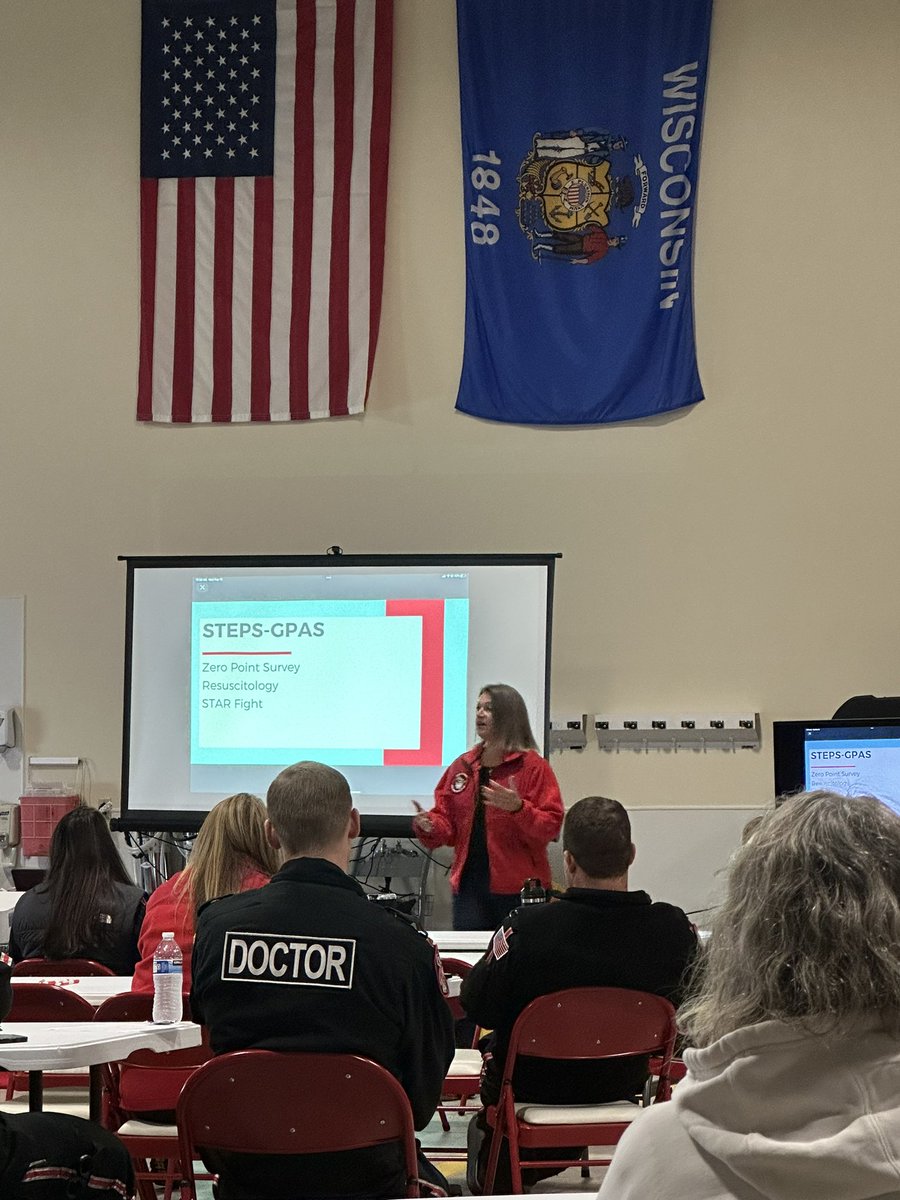 Our esteemed colleague <a href="/ashleyliebig/">ashley liebig</a> ventured north into the frozen tundra to talk at the <a href="/UWMedFlight/">UW Health Med Flight</a> Safety Day (with hand warmers in pocket 😜). Thanks for coming up!
<a href="/UWEmerMed/">Univ. of Wisconsin Emergency Medicine</a> <a href="/UWHealth/">UW Health</a> <a href="/MadtownEM/">Univ. of Wisconsin EM Residency</a>