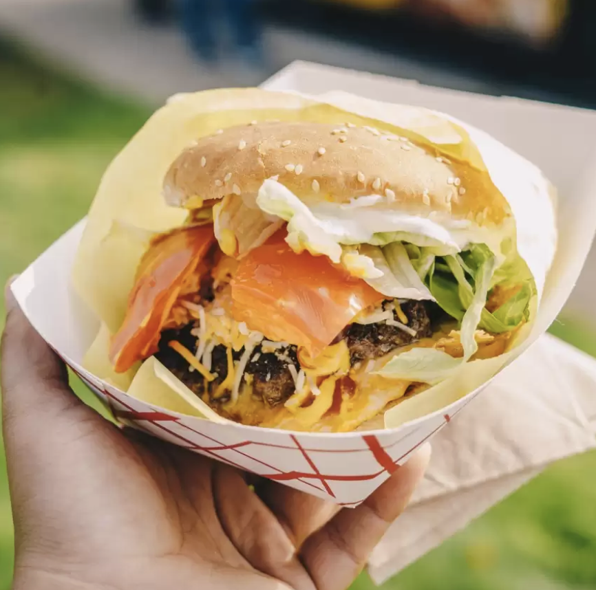 Satisfy your craving for burgers and brats today at Altengartz German Bratwurst 🍔 They'll be out from 11am to 1:30pm. See you there! 

📍 8285 SW Nimbus Ave., Beaverton, OR, 97008