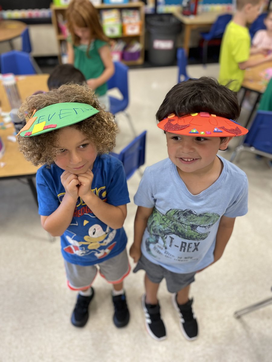 BPESchool's tweet photo. KL is getting ready for their “Start with Hello” parade on Monday!  #youbelonghere #BPERocks https://t.co/izmeDxYU2X