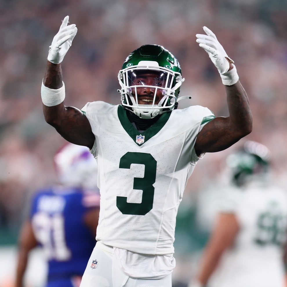 NYJets_Media's tweet photo. Jordan Whitehead &amp; Xavier Gipson both WIN AFC Players of the Week!

🏆🏆 https://t.co/R1Z1Yh9jcZ