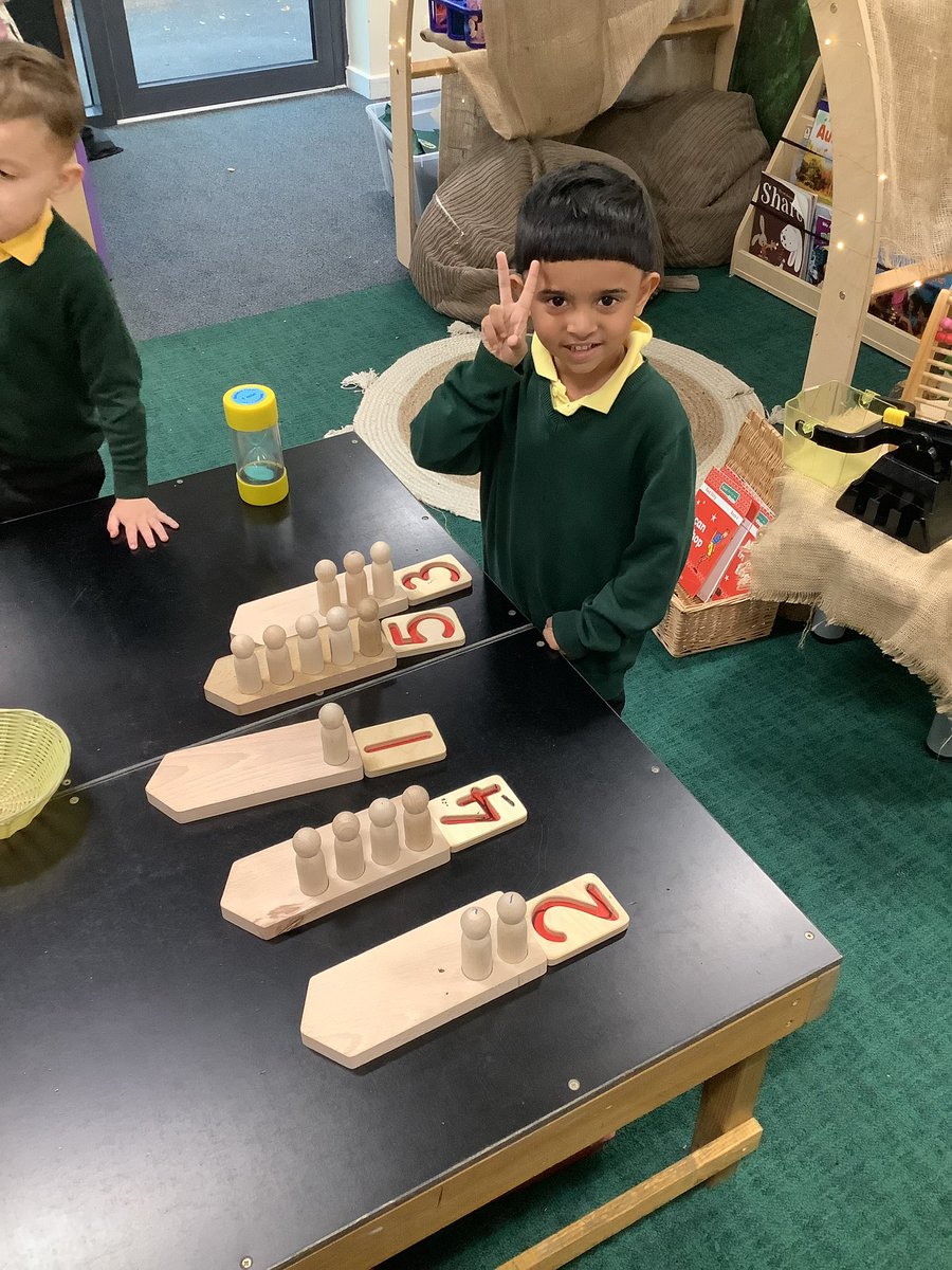 Reception Shooting Stars Hardwick Green tweet media
