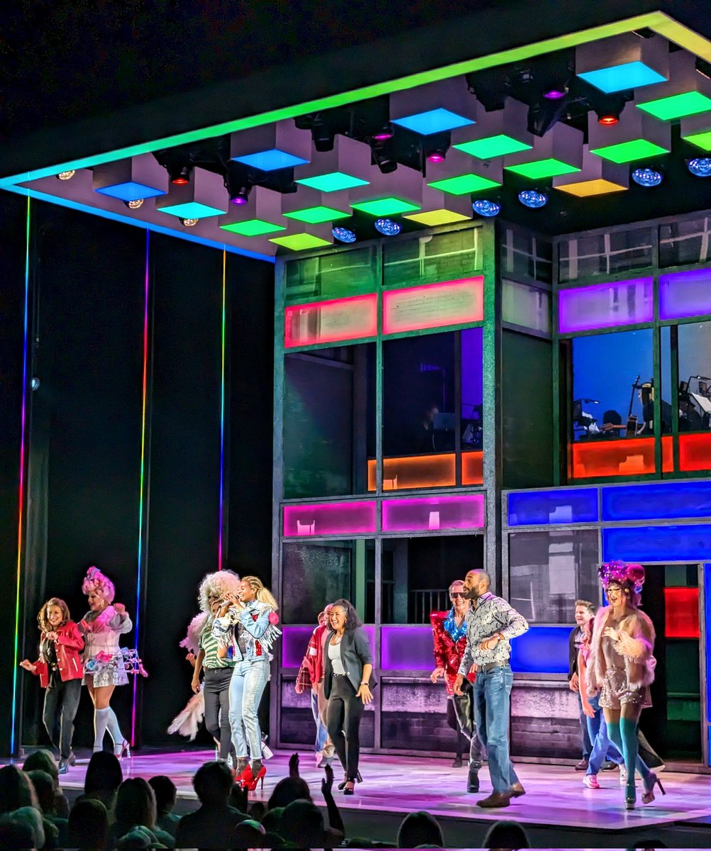 The new cast of @JamieMusical are just incredible, and I cannot tell you how much I've needed this show with all the discourse going on in the world recently. Could not stop smiling at the end. Wonderful wonderful WONDERFUL!! #JamieTour
