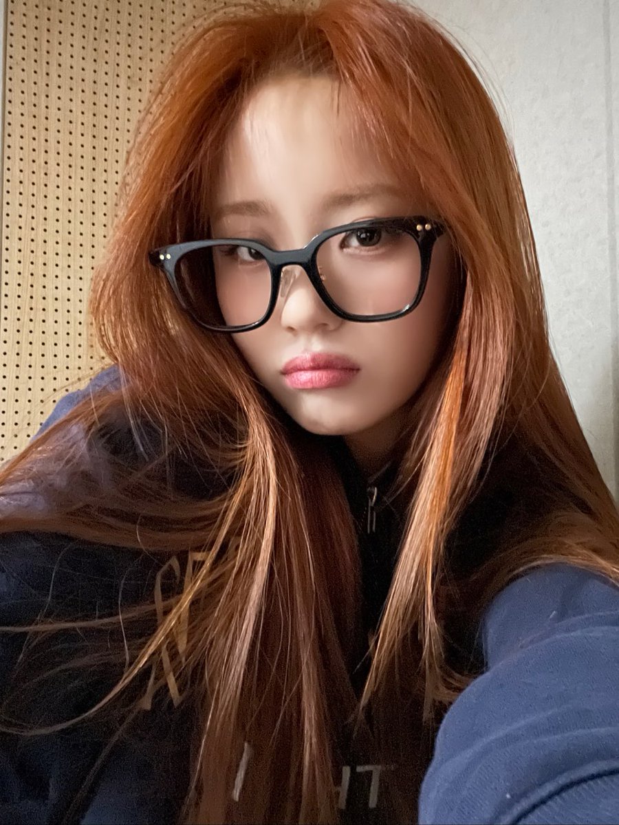 💌 a message has arrived! 
23.07.12 🦋💭 1:09 pm