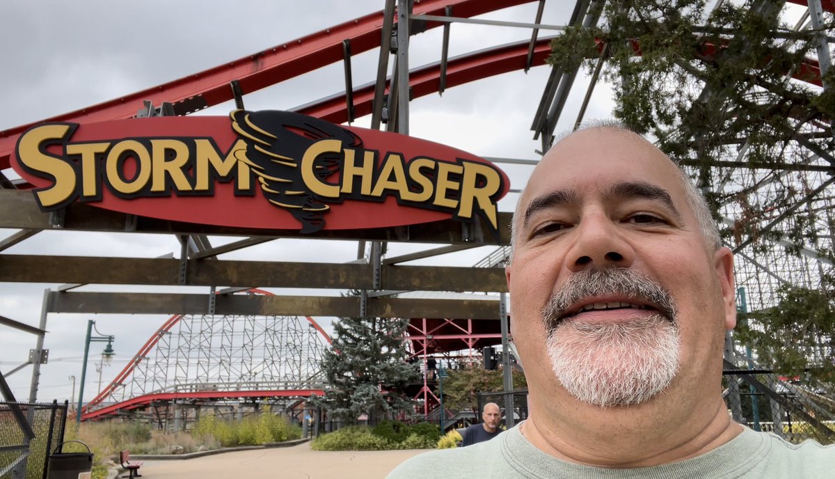 MrSheals2U's tweet photo. My first time at Kentucky Kingdom last Saturday was amazing! 
Storm Chaser is awesome! @KentuckyKingdom #stormchaser #rmc #lightningrun https://t.co/R2ZYfcFvYN