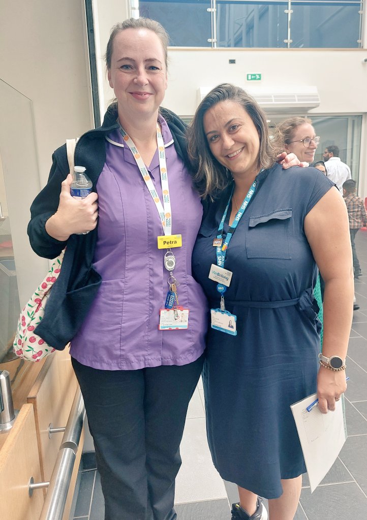P_e_t_r_a____'s tweet photo. Sending a special #ThankYou to Mirela, all of our #volunteers and young people from @newhamsixthform on placements for the huge difference you make to our patients and the teams 🫶
@Barts_Charity @whiskers2108 
#KindnessMatters #NHS 
#newvic https://t.co/pgoHhmBqCy