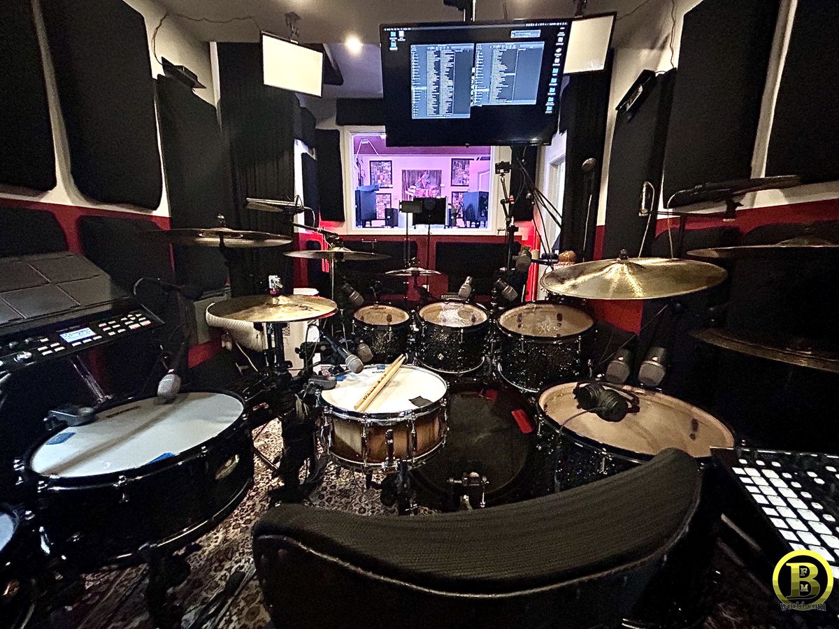 BrianFrasierM's tweet image. Had a blast scoring scenes for the past 2 days! Stay tuned! #filmscoring #movies #bfmsessions #bfmworld #bfmworldinc 

Pearl Drums SABIAN EVANS Drumheads Vater Drumsticks Roland sE Electronics DrumStatic.com Tuner Fish Lug Locks Cympad International drumdots MusicNomad