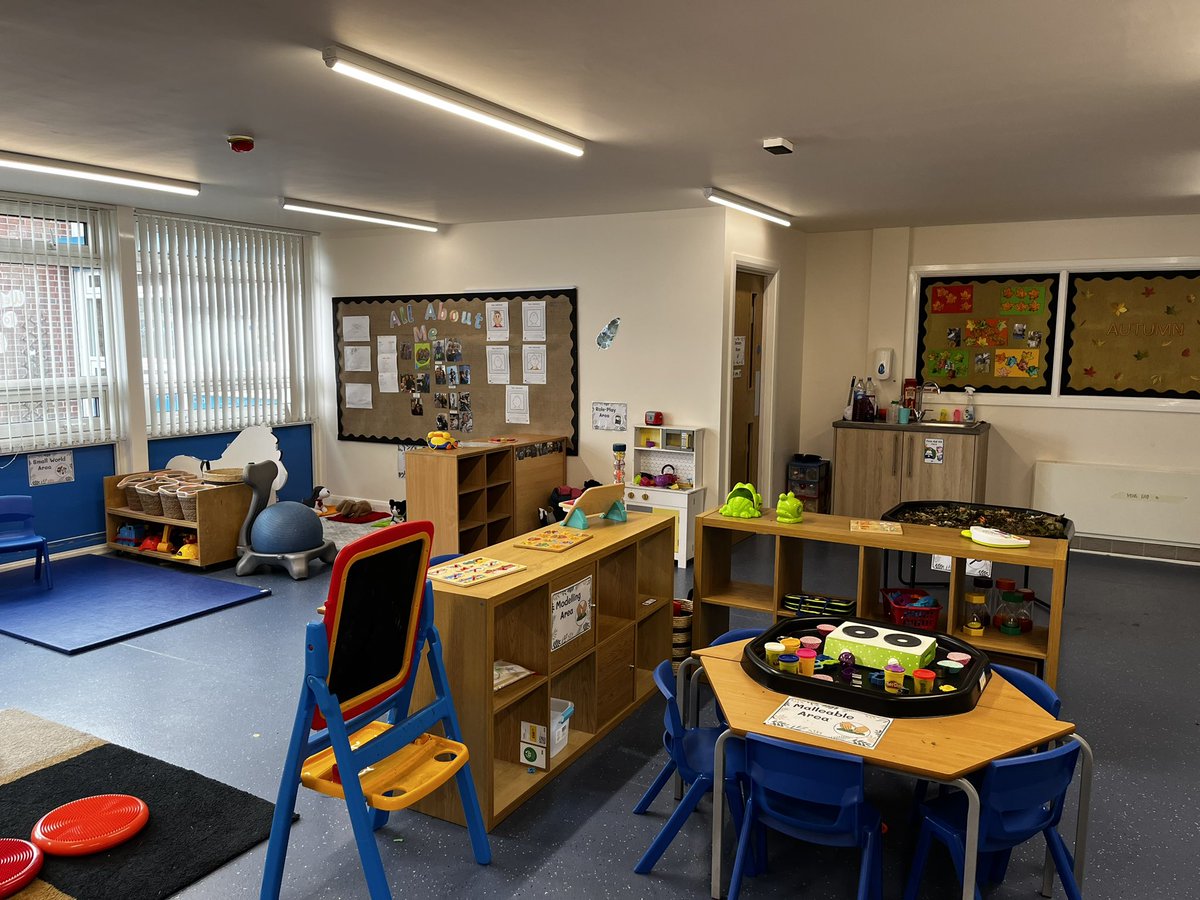 DaneBankPS's tweet photo. Introducing “The Hive” - our brand new Resource Provision classroom in school. The children have already made a great start in here and seem to love their new learning space. #SEND #resourceprovision https://t.co/m8OxH2VyaN