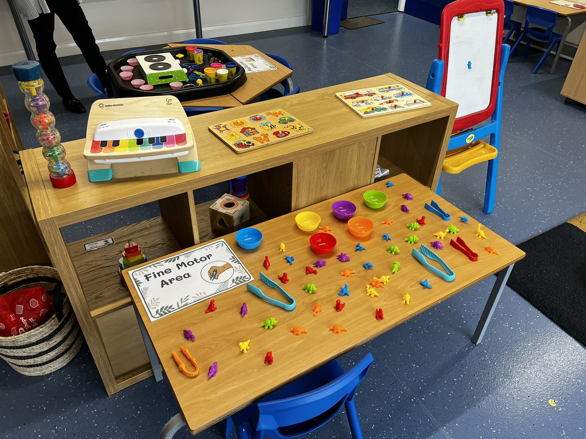 DaneBankPS's tweet photo. Introducing “The Hive” - our brand new Resource Provision classroom in school. The children have already made a great start in here and seem to love their new learning space. #SEND #resourceprovision https://t.co/m8OxH2VyaN