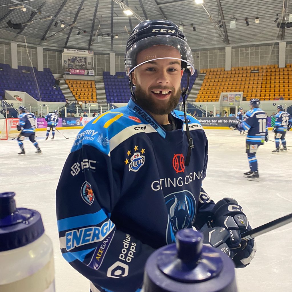 Great to have you tonight <a href="/finleyhowells/">Finley_howells16</a> 👊🏻 and thanks again <a href="/tomwat20/">Tom Watkins</a> <a href="/Telford_Tigers/">Autocraft Telford Tigers</a>