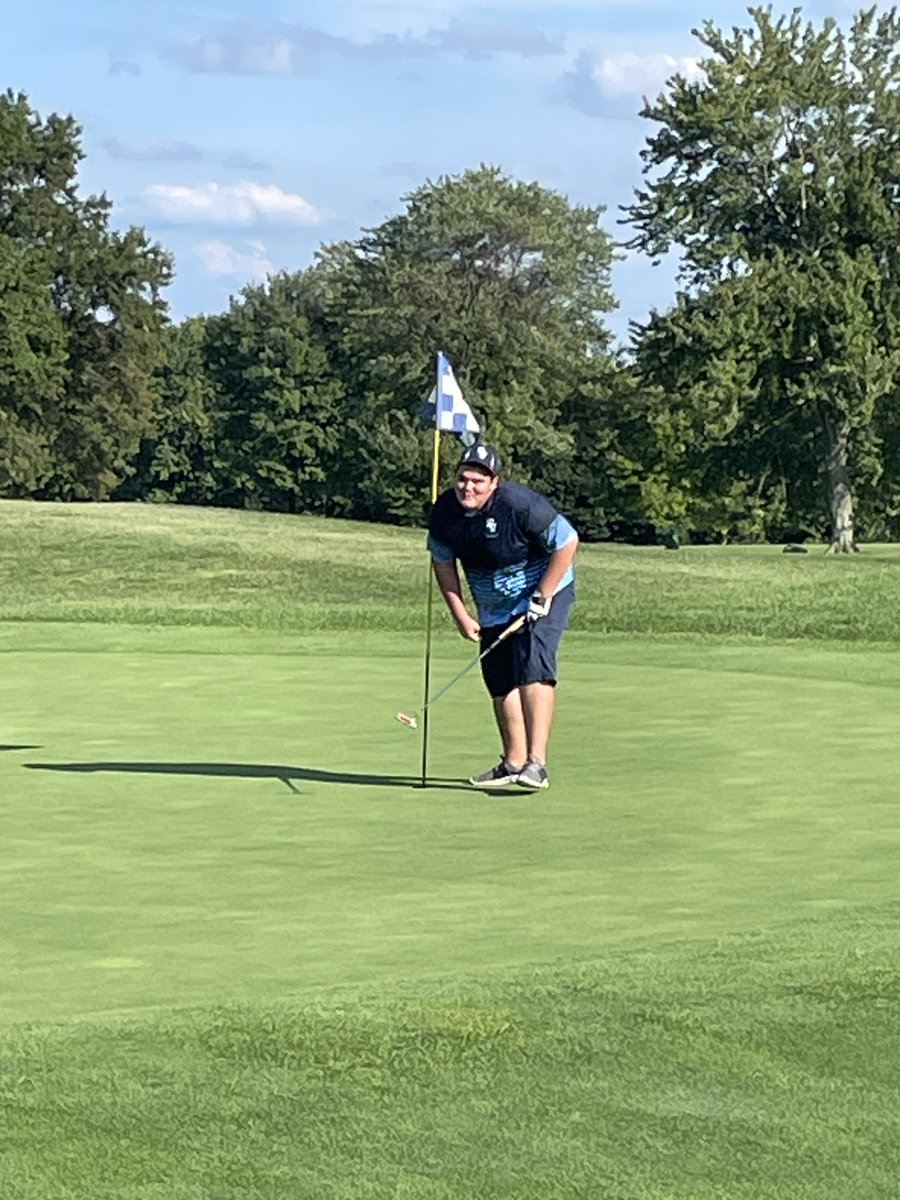 SVGOLF19's tweet photo. SV Golf’s Sean McGarrey with the Birdie putt on Par 3 170 yard hole 
It’s Good!
#Rockmanorgolfcourse https://t.co/73oBI7f8VP