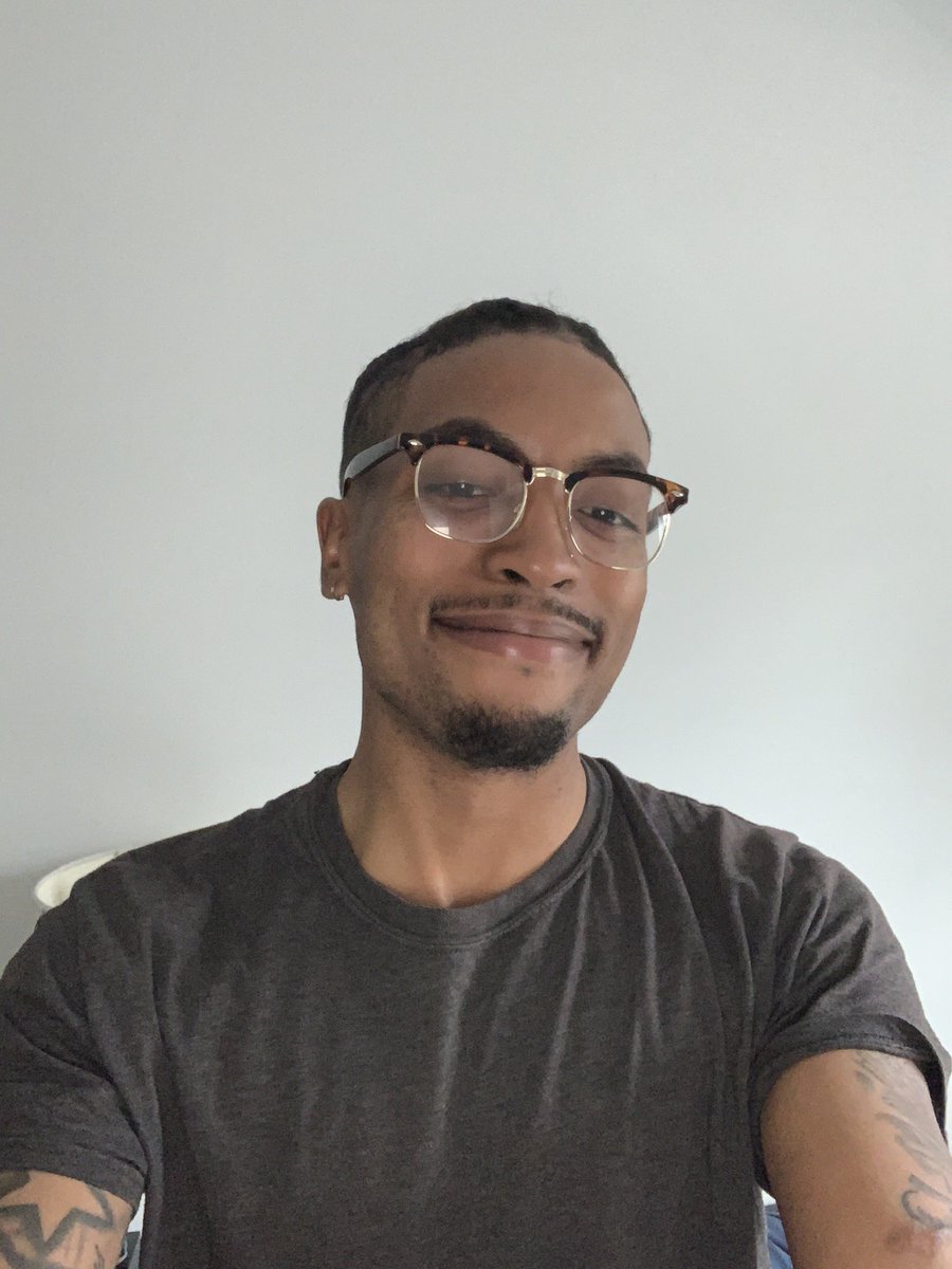 Adott___'s tweet image. 32 yrs young 😎