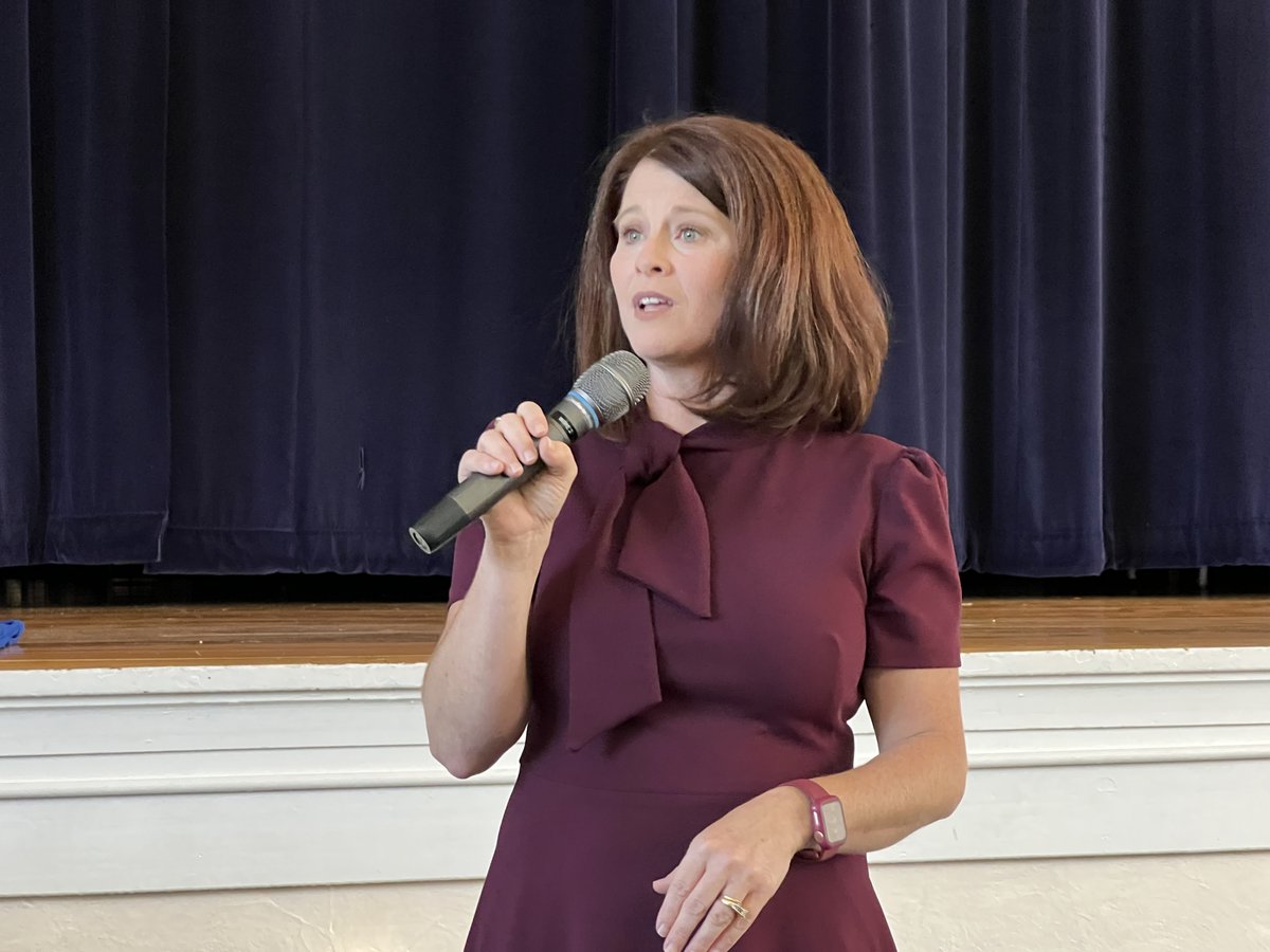 WarrenCoSchools's tweet photo. Congratulations to Mrs. Nadina Alexander for being selected as the next principal of North Warren Elementary!  Read more here 
https://t.co/F9VqFJF0IQ #PreschooltoProfession #BigDistrictBigOpportunities @nweseagles https://t.co/ONKucyWK34