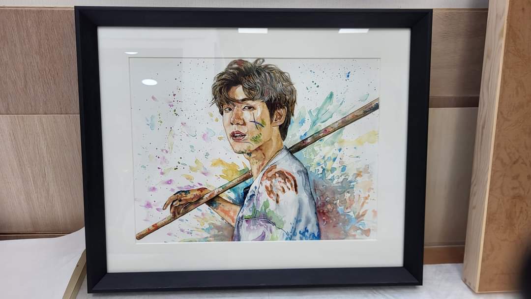 GahoKave_France's tweet photo. [🎁]
Les cadeaux des fanbases internationales ont bien été livrés: le tableau de @/dodilightart IG, les bijoux de @labouclettekr et les cartes personnalisés avec les messages manuscrits ! 
#HappyGahoDay
#ShiningGahoDay
#햇살처럼_눈부신_가호
#Gaho #가호 @gaho88882970 https://t.co/jtXJOFO9GL
