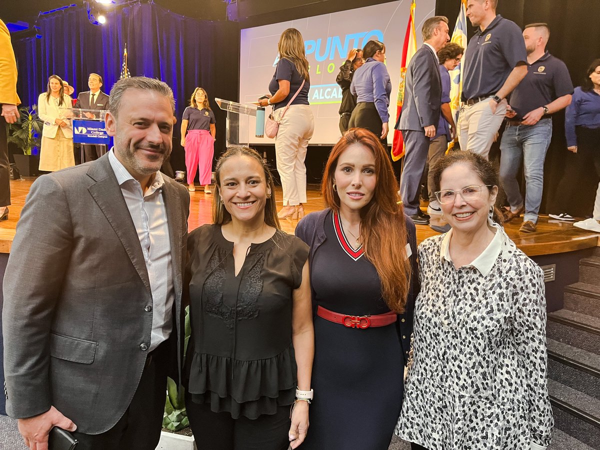 childrenstrust's tweet photo. There was no better way to begin Hispanic Heritage Month than by attending the town hall with @MayorDaniella at @MDCollege in partnership with @Univision23 last night. We had the opportunity to participate as our county’s leadership discussed important community issues. #HispanicHeritageMonth