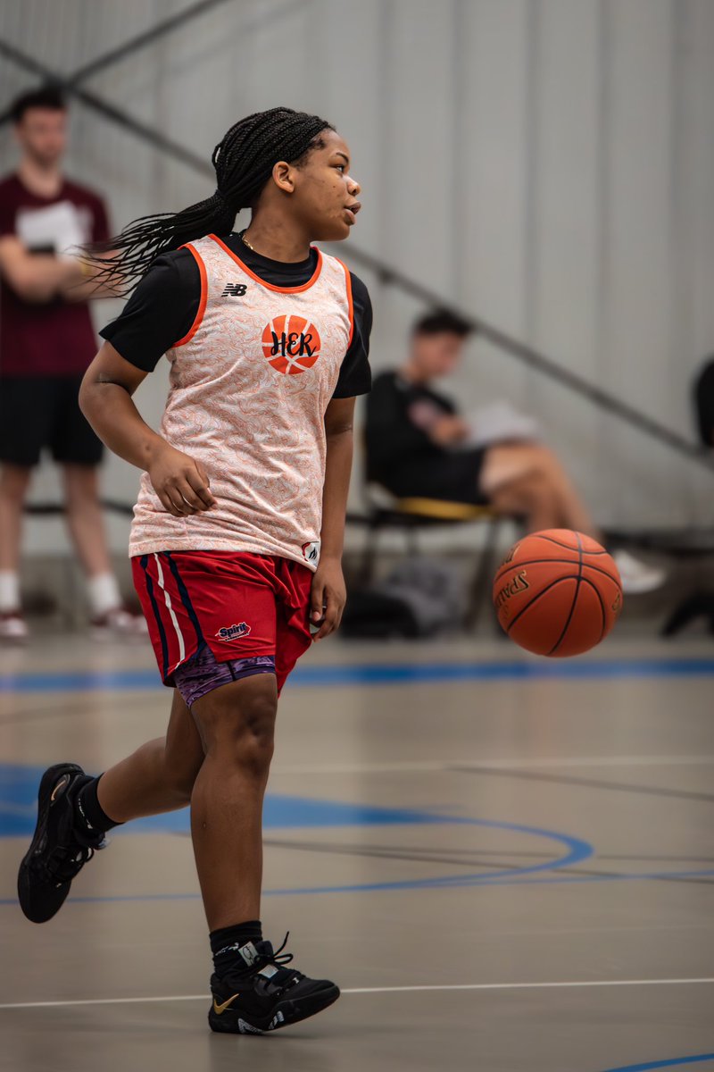 HerHoopsNetwork's tweet photo. Another round of HERassic photos?! Why not?? 📸📸

It wouldn’t be @HerHoopsNetwork if the gallery series didn’t end with @mryanphotos 🔥🔥

Full Gallery (subscribers 📸)⤵️
🔗 https://t.co/RBG4vmmkog https://t.co/uXWDsTP2ps