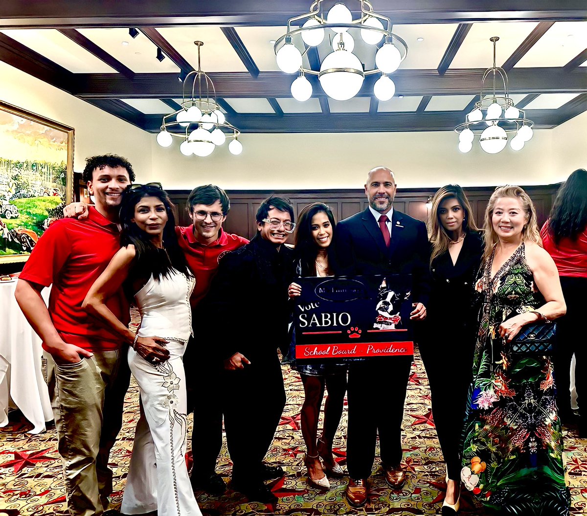 andresoriano's tweet photo. "Grateful for the shining souls in my life! #RealFriends #Happiness" #sabioforfairfax #teamsabio #blessed #grateful #fairfax #usa ❤️🇺🇸 https://t.co/qac94qoXhD