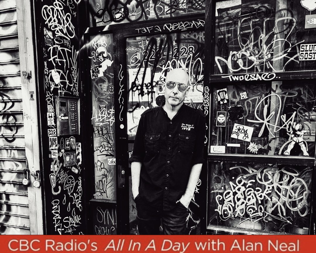 Hugh talks to Alan about frontal lobes,brain radios, whispering ghosts. @cbcallinaday @cbc @CityFolkFest #mayorofkingstown #headstones cbc.ca/listen/live-ra…