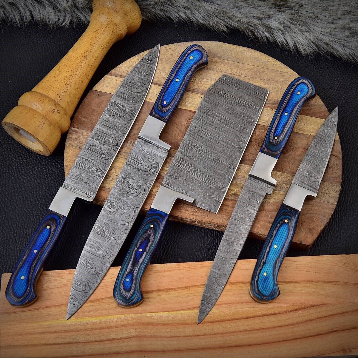 Hand Forged Damascus Steel 5pcs Chef Set For Sale 
DM me for Order or more Details. 

#knives #bbq #chef