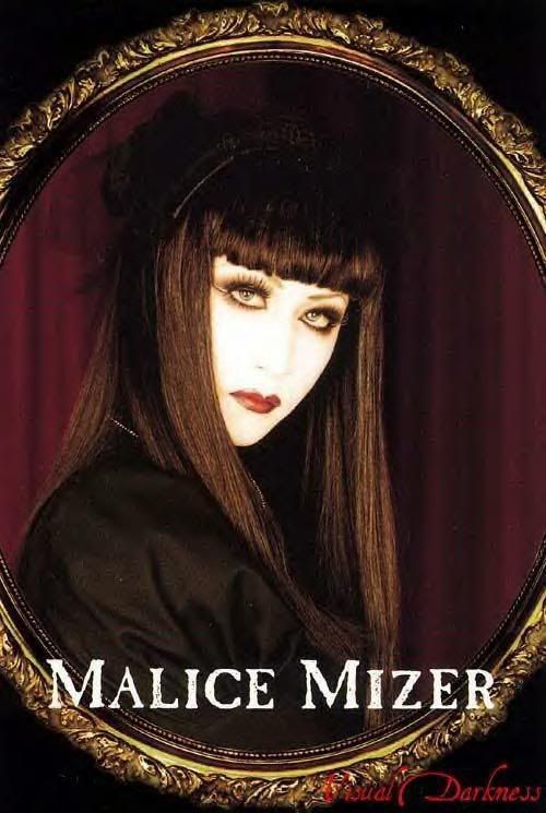 EmmanuelSk42321's tweet photo. Hello. All my #alternativefashion friends. I enjoy listen #manasama 's music #MaliceMizer , #MoidixMois , his fashion. I don't #lolitafashion , I do support 1000%, I won't say any names because I respect then Internet boundaries, I felt that over 33 years ago. I enjoy music, https://t.co/XfT9djKjWT