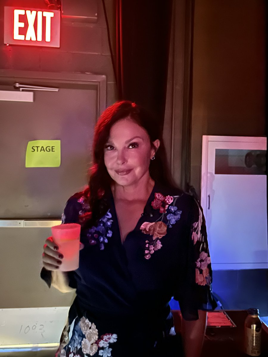 ashley judd tweet media