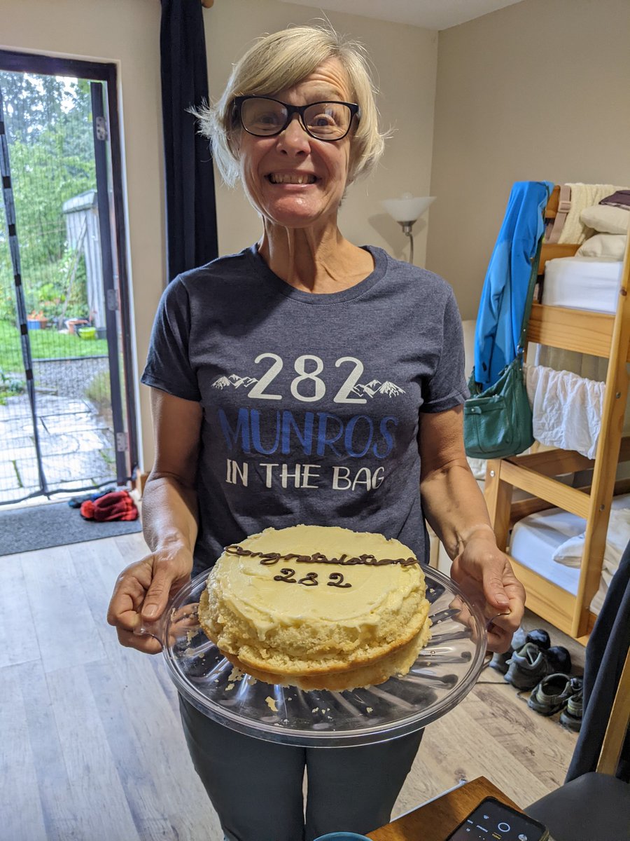dcsfife's tweet photo. @KnoydartTearoom Thank you ever so much for making this. @AnsellShauna was delighted. Here she is about to tuck into it!
And thank you @AlisonDalrympl1 for organising. https://t.co/K5ryM6qpGl