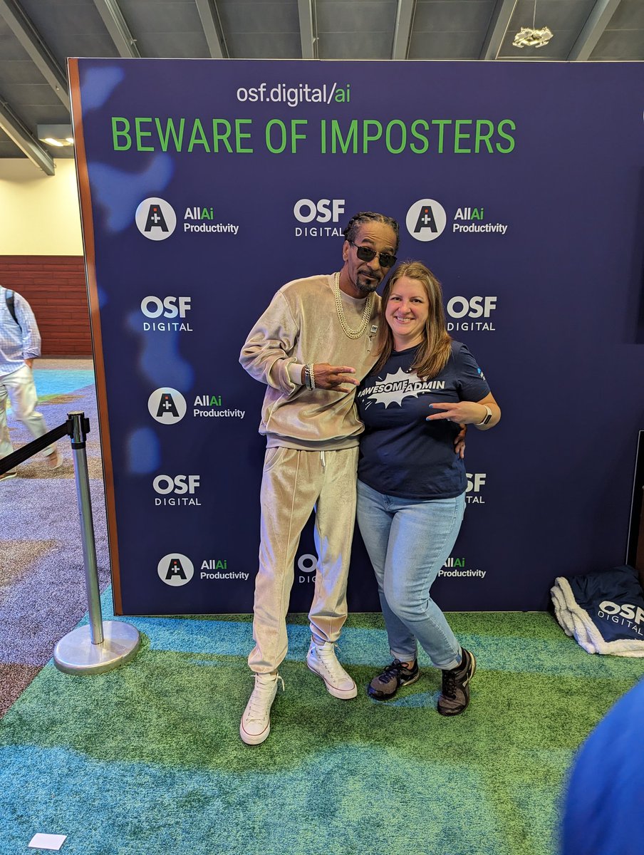Only at #df23 <a href="/SnoopDogg/">Snoop Dogg</a> appeared. Thanks <a href="/osfdigital/">OSF Digital</a>
