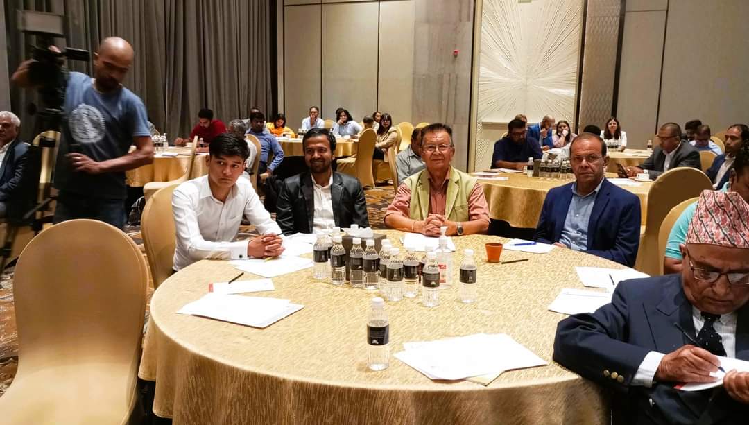 sarojdeo's tweet photo. It's been insightful day on seminar "Emerging Patterns of #nepal  –#china Relations: Challenges and Opportunities" organized by CESIF. 
Thank you Border Nepal Buddhi sir for your wonderful gift. Your contribution towards Nepal's border studies is exceptional. Finally thanks CESIF https://t.co/JQWtgLsBQQ